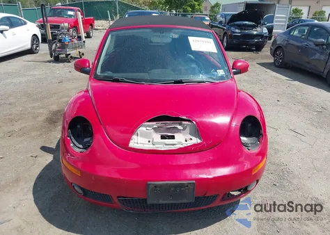 2007 Volkswagen New Beetle 2.5 из США, поврежденный, VIN 3VWSF31Y97M410944